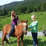 Obergasser Und Bergblick Vakantieboerderij