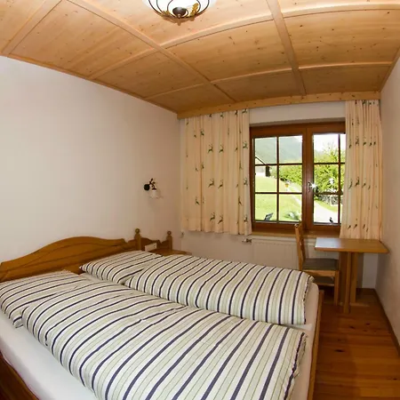 Obergasser Und Bergblick Farm stay