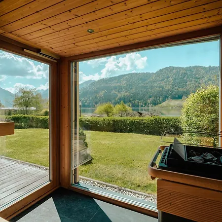 Farm stay Obergasser Und Bergblick Weissensee