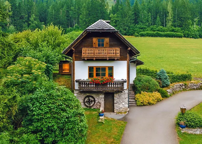 Obergasser Und Bergblick *