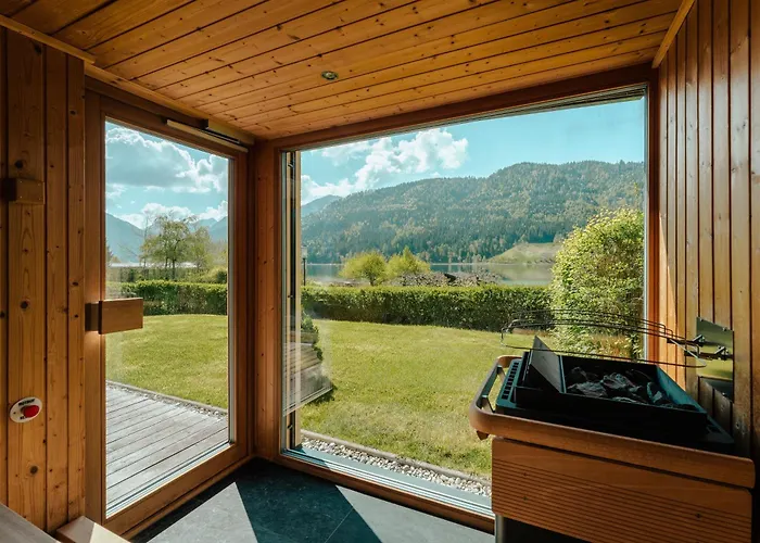 Farm stay Obergasser Und Bergblick Weissensee