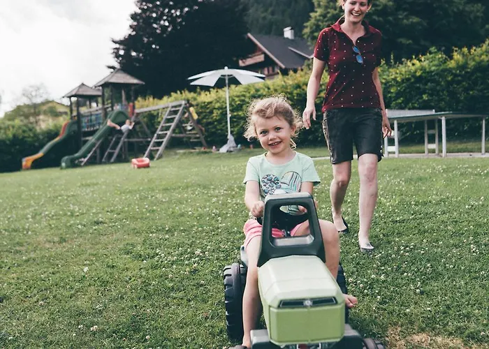 Obergasser Und Bergblick Agroturismo Weissensee